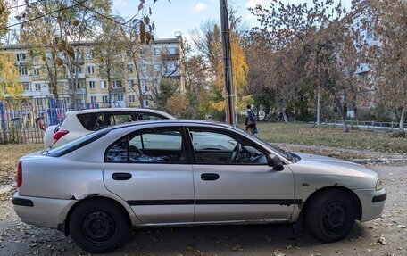 Mitsubishi Carisma I, 2001 год, 230 000 рублей, 3 фотография