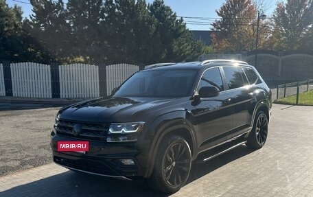 Volkswagen Teramont I, 2018 год, 3 300 000 рублей, 2 фотография