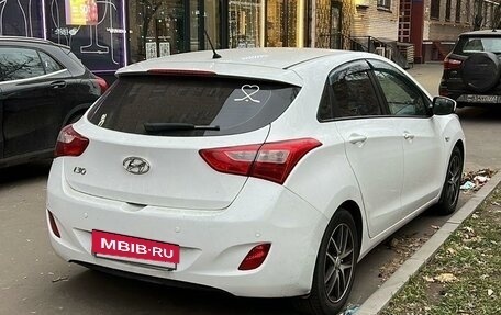 Hyundai i30 II рестайлинг, 2015 год, 1 399 000 рублей, 2 фотография