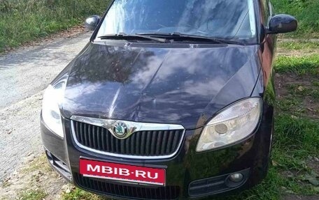 Skoda Fabia II, 2008 год, 400 000 рублей, 4 фотография