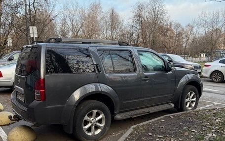 Nissan Pathfinder, 2011 год, 1 999 000 рублей, 2 фотография