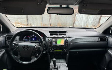 Toyota Camry, 2012 год, 1 690 000 рублей, 10 фотография