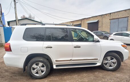 Toyota Land Cruiser 200, 2014 год, 5 600 000 рублей, 6 фотография