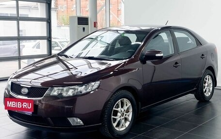 KIA Cerato III, 2009 год, 990 000 рублей, 2 фотография