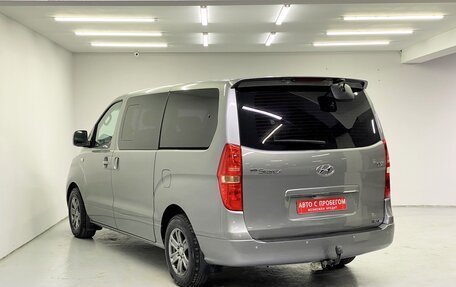 Hyundai Grand Starex Grand Starex I рестайлинг 2, 2012 год, 1 500 000 рублей, 4 фотография