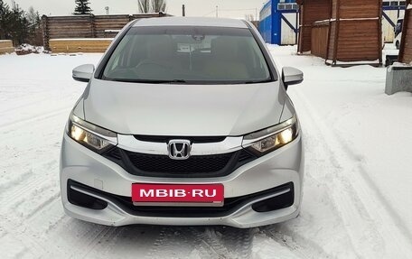 Honda Shuttle II, 2015 год, 1 350 000 рублей, 1 фотография