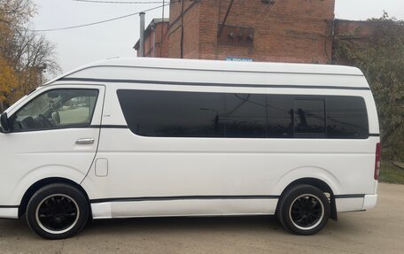 Toyota HiAce H200, 2008 год, 2 200 000 рублей, 7 фотография