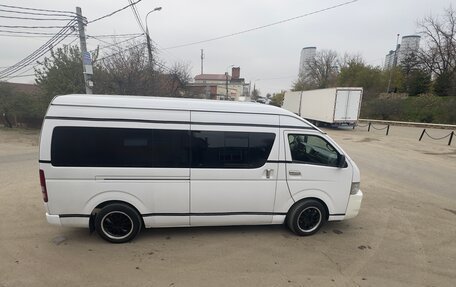 Toyota HiAce H200, 2008 год, 2 200 000 рублей, 14 фотография