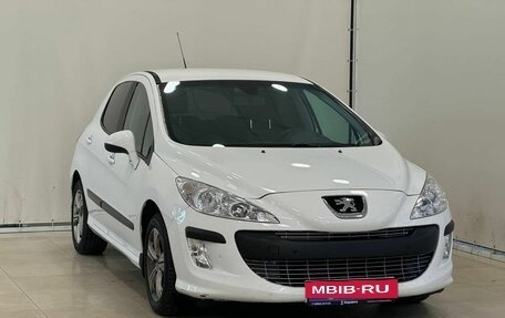 Peugeot 308 II, 2010 год, 685 000 рублей, 2 фотография