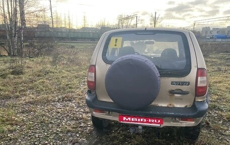 Chevrolet Niva I рестайлинг, 2004 год, 170 000 рублей, 7 фотография