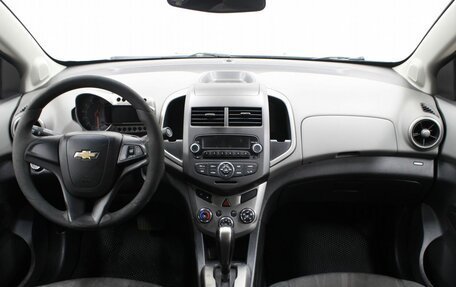 Chevrolet Aveo III, 2014 год, 709 900 рублей, 9 фотография