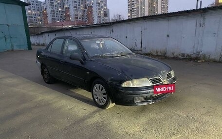 Mitsubishi Carisma I, 2000 год, 135 000 рублей, 6 фотография