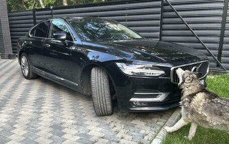 Volvo S90 II рестайлинг, 2017 год, 2 970 000 рублей, 7 фотография