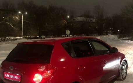 KIA cee'd I рестайлинг, 2008 год, 570 000 рублей, 1 фотография