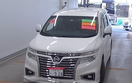 Nissan Elgrand III, 2018 год, 3 550 000 рублей, 10 фотография