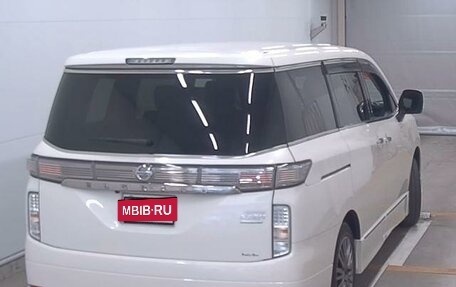 Nissan Elgrand III, 2018 год, 3 550 000 рублей, 11 фотография