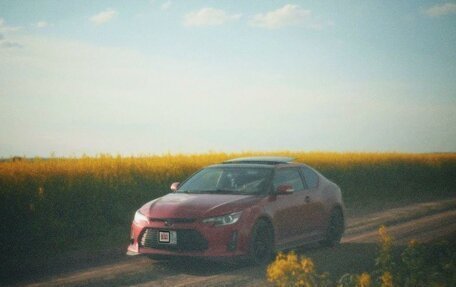 Scion tC II рестайлинг, 2016 год, 2 600 000 рублей, 6 фотография