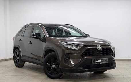 Toyota RAV4, 2021 год, 3 850 000 рублей, 26 фотография