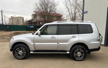 Mitsubishi Pajero IV, 2007 год, 1 390 000 рублей, 6 фотография