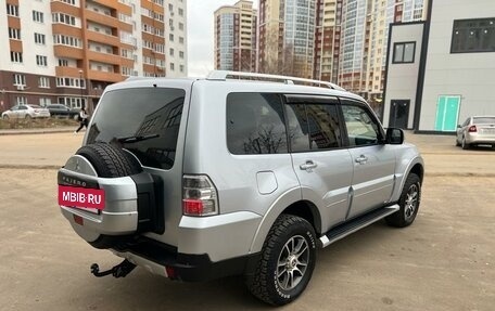 Mitsubishi Pajero IV, 2007 год, 1 390 000 рублей, 5 фотография