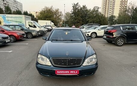 Mercedes-Benz S-Класс, 2001 год, 450 000 рублей, 2 фотография