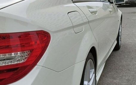 Mercedes-Benz C-Класс, 2011 год, 1 750 000 рублей, 8 фотография