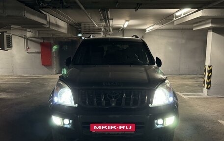 Toyota Land Cruiser Prado 120 рестайлинг, 2007 год, 2 350 000 рублей, 2 фотография