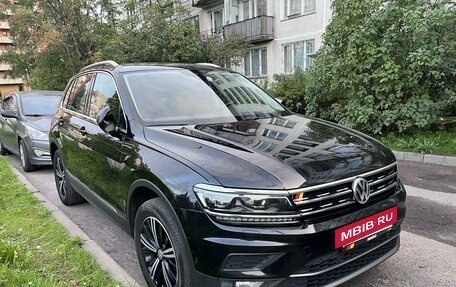 Volkswagen Tiguan II, 2019 год, 3 050 000 рублей, 7 фотография