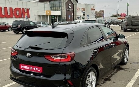 KIA cee'd III, 2018 год, 1 990 000 рублей, 2 фотография