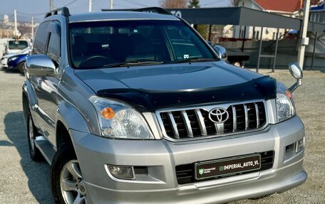 Toyota Land Cruiser Prado 120 рестайлинг, 2005 год, 2 330 000 рублей, 2 фотография