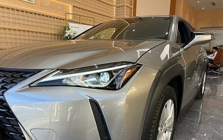 Lexus UX I, 2020 год, 3 150 000 рублей, 14 фотография