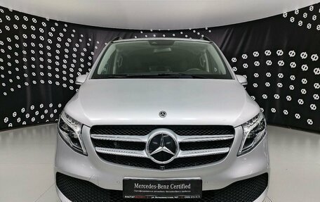 Mercedes-Benz V-Класс, 2021 год, 8 800 000 рублей, 2 фотография