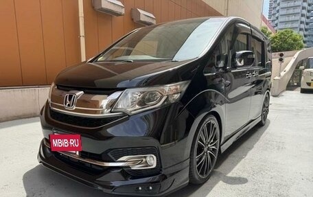 Honda Stepwgn IV, 2017 год, 1 582 000 рублей, 3 фотография