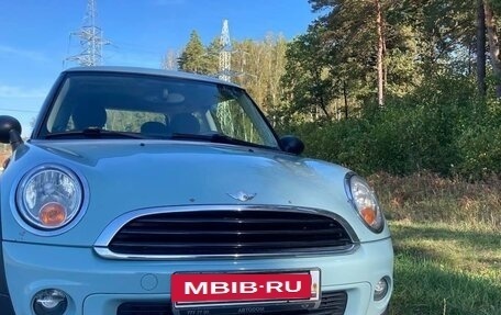 MINI Hatch, 2011 год, 1 000 000 рублей, 24 фотография