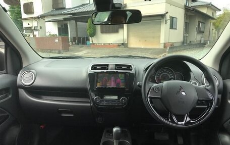 Mitsubishi Mirage VI рестайлинг, 2014 год, 560 016 рублей, 10 фотография