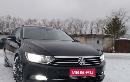 Volkswagen Passat B8 рестайлинг, 2018 год, 1 550 000 рублей, 2 фотография