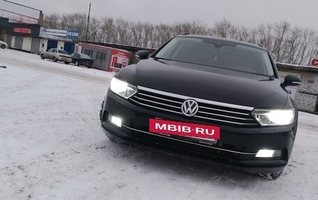 Volkswagen Passat B8 рестайлинг, 2018 год, 1 550 000 рублей, 3 фотография