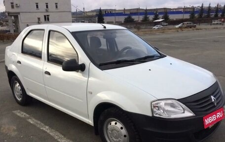 Renault Logan I, 2011 год, 460 000 рублей, 2 фотография