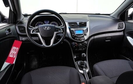 Hyundai Solaris II рестайлинг, 2014 год, 1 160 000 рублей, 6 фотография