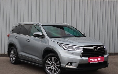 Toyota Highlander III, 2014 год, 3 590 000 рублей, 3 фотография