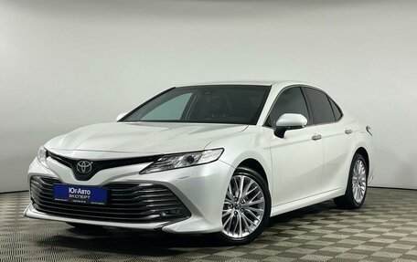 Toyota Camry, 2020 год, 3 549 000 рублей, 1 фотография