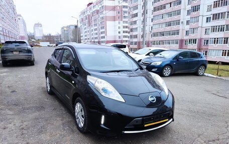 Nissan Leaf I, 2014 год, 800 000 рублей, 3 фотография