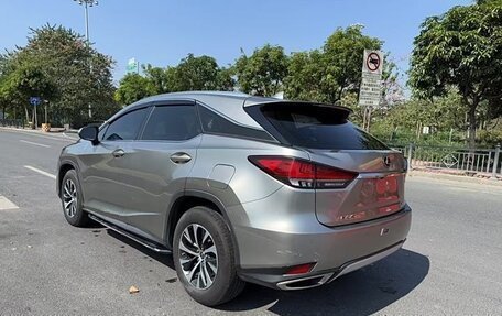 Lexus RX IV рестайлинг, 2020 год, 4 000 000 рублей, 4 фотография