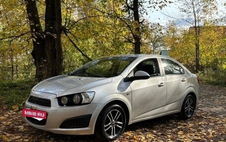 Chevrolet Aveo III, 2014 год, 670 000 рублей, 4 фотография