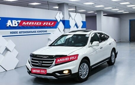 Honda Crosstour I рестайлинг, 2014 год, 1 948 000 рублей, 1 фотография