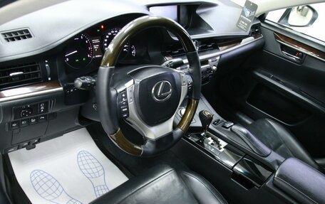 Lexus ES VII, 2012 год, 2 328 000 рублей, 11 фотография