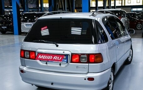 Toyota Ipsum II, 2000 год, 818 000 рублей, 7 фотография