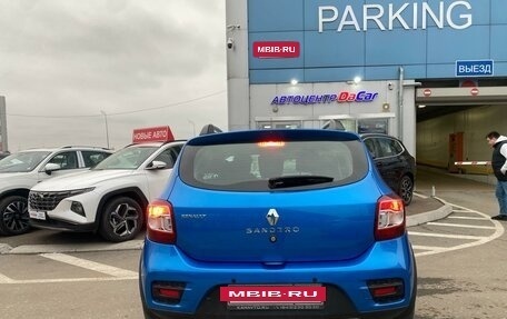 Renault Sandero II рестайлинг, 2016 год, 1 069 000 рублей, 3 фотография