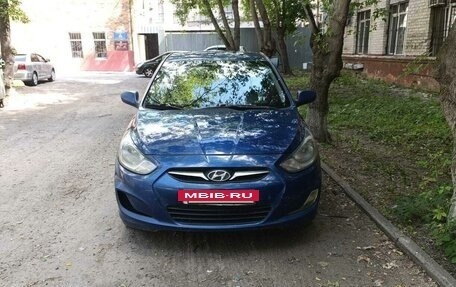 Hyundai Solaris II рестайлинг, 2011 год, 434 000 рублей, 8 фотография