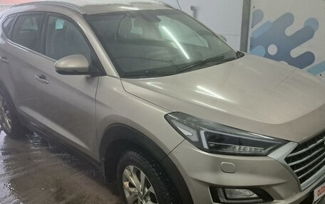 Hyundai Tucson III, 2019 год, 2 500 000 рублей, 2 фотография